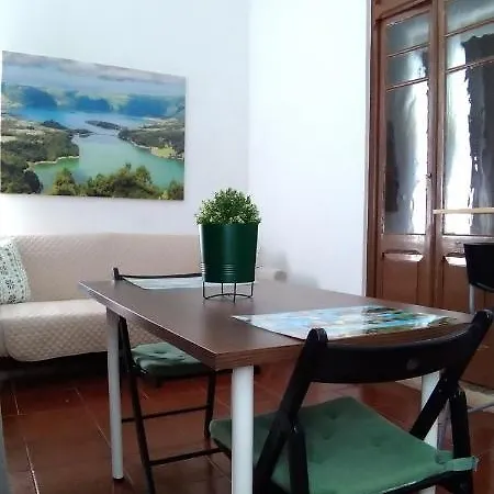 Tomarhousing * Tomar