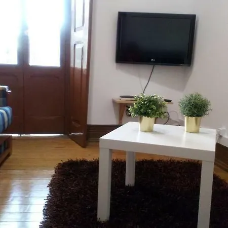 Tomarhousing *